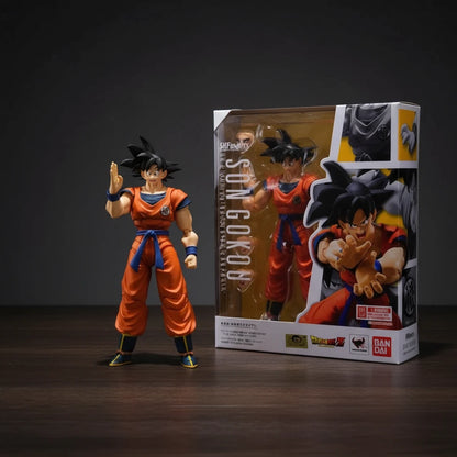 Dragon Ball Z | Son Goku: A Saiyan Raised on Earth | Anime | Articulated Action Figure