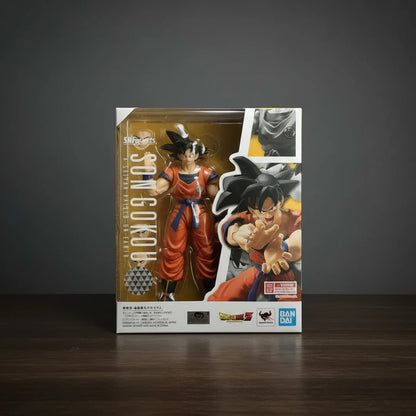Dragon Ball Z | Son Goku: A Saiyan Raised on Earth | Anime | Articulated Action Figure