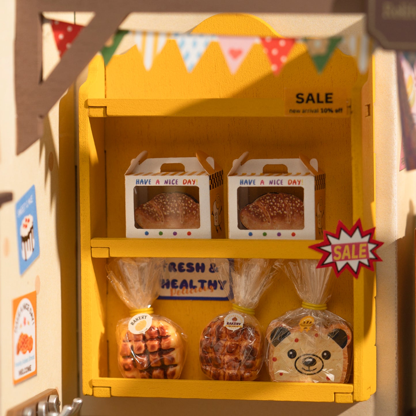 Robotime | Rolife | Becka's Baking House | Miniature & DIY Model Kits